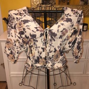 Floral blouse with lace in the back!